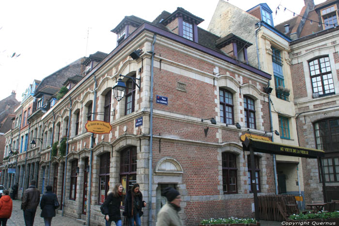Cafe Au Vieux de la Vieille (Bij de Oude van de Oude) RIJSSEL / FRANKRIJK 