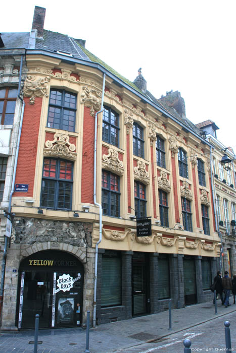 Yellow Corner LILLE / FRANCE 