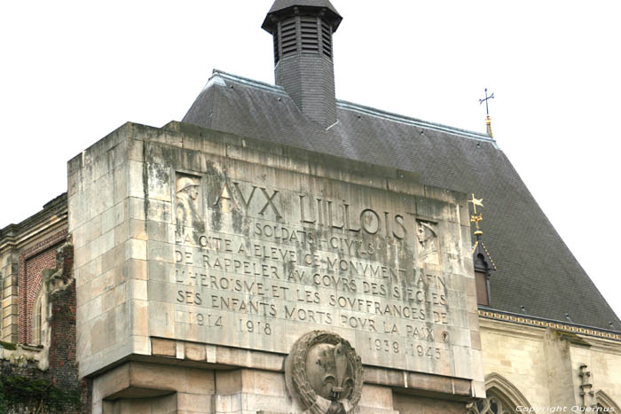 Monument voor Rijsselse Oorlogsslachtoffers RIJSSEL / FRANKRIJK 