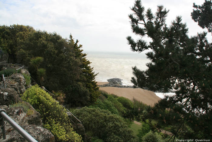 View on Beach and Sea FOLKESTONE / United Kingdom 