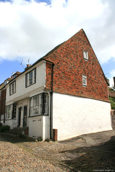House with Two Front Doors Rye / United Kingdom 