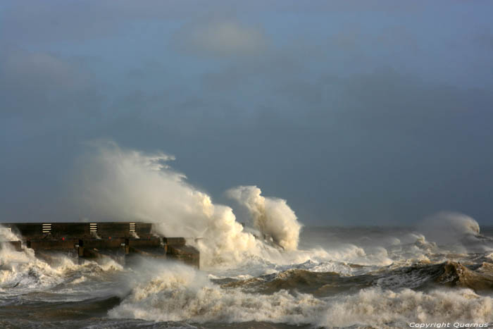 Harbor Breakwater Brighton / United Kingdom 