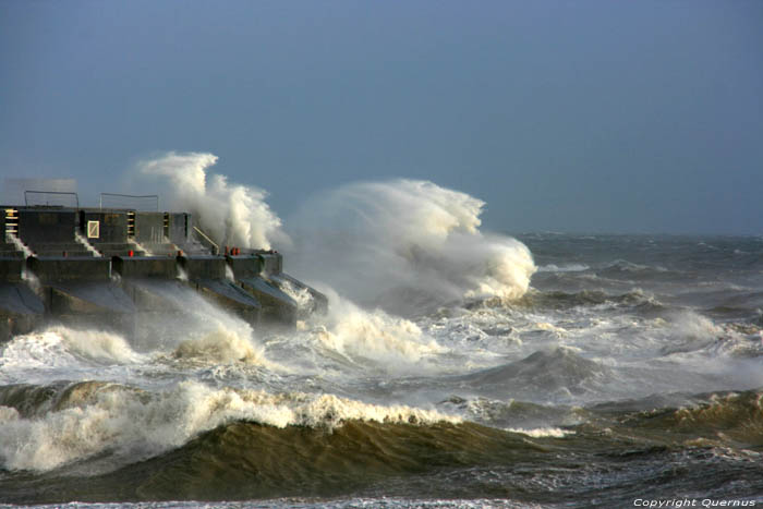 Harbor Breakwater Brighton / United Kingdom 