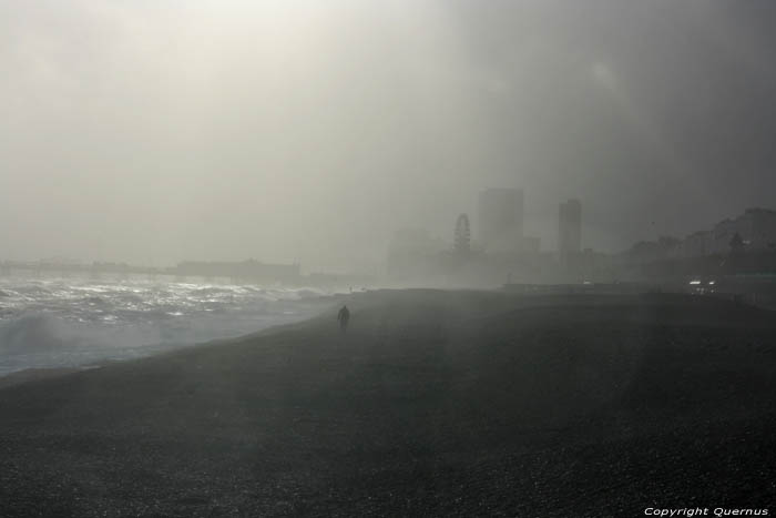 Stormbeelden Brighton / Engeland 