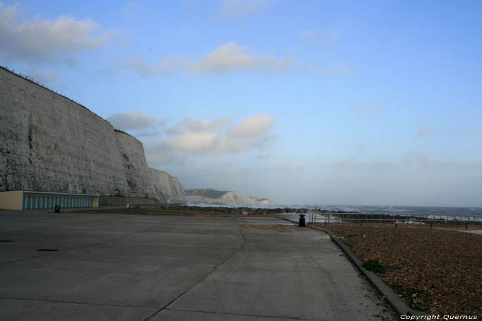 Plage et Promenade Sous Falaises Rottingdean / Angleterre 