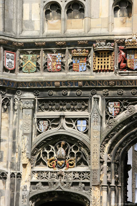 Porte d'entre vers Cathdrale Canterbury / Angleterre 