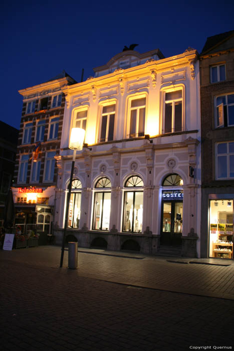 Gebouw 'S-Hertogenbosch / Nederland 