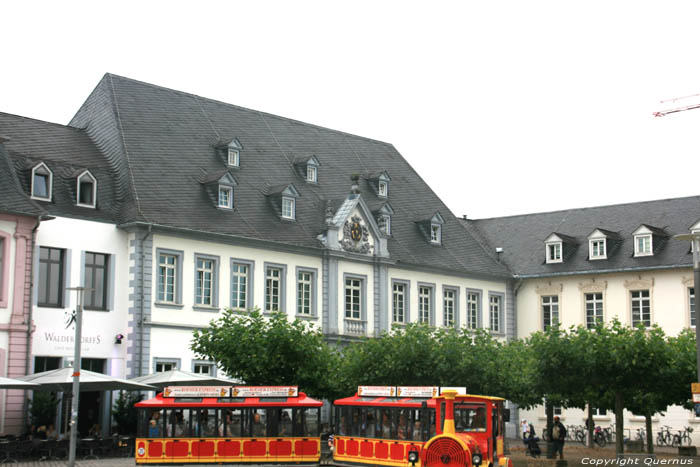 Kloostergebouw TRIER / Duitsland 