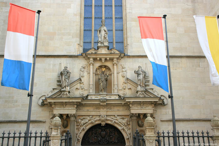 Onze-Lieve-Vrouwecathedraal Luxembourg / Luxemburg 