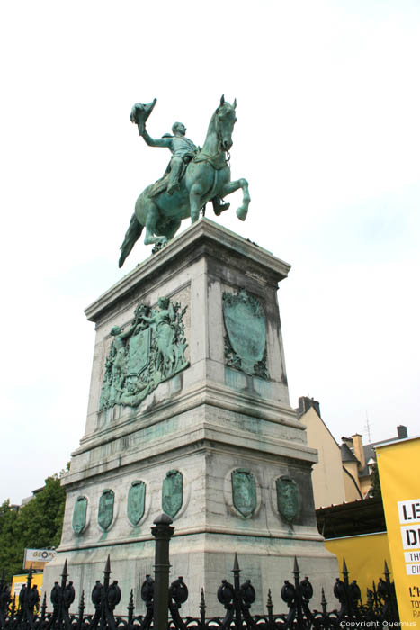 Ruiterstandbeeld Groothertog William II Luxembourg / Luxemburg 