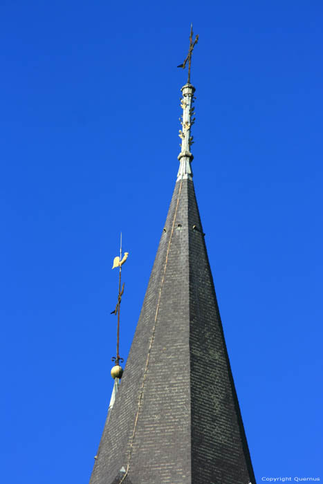 Onze-Lieve-Vrouwebasiliek Avioth / FRANKRIJK 