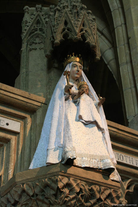 Our Ladies' Basilique d'Avoith Avioth / FRANCE Our Ladies statue (11th or 12th century)