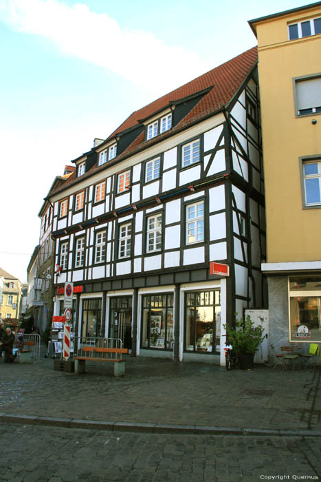 Maison Atharin Engel Gordes - Photo Lehmann Soest / Allemagne 