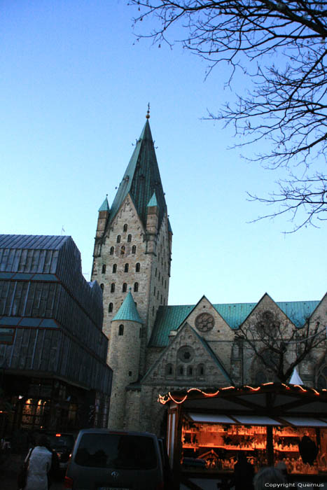 Dom - Onze-Lieve-Vrouw - Sint-Liborius en Sint-Kilian kathedraal Paderborn / Duitsland 