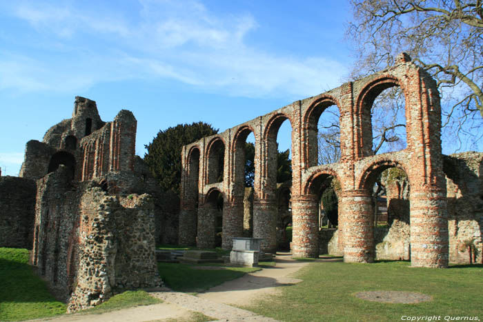 Ruines de l'Abbeye Saint Botolphe Colchester / Angleterre 