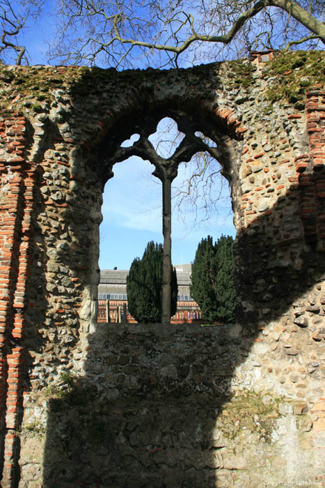 Ruines de l'Abbeye Saint Botolphe Colchester / Angleterre 