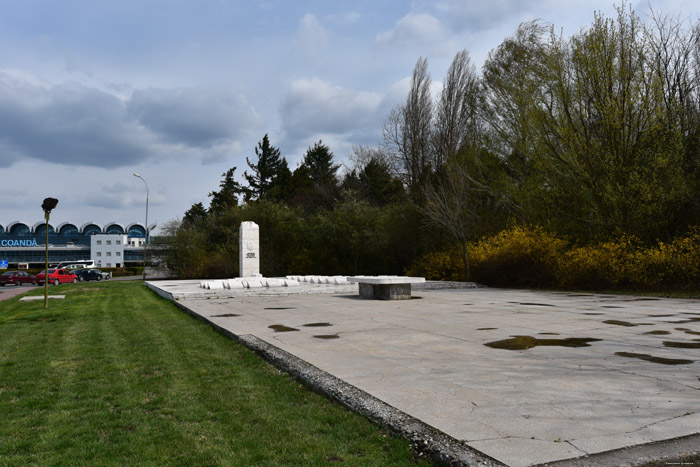 Monument Otopeni / Roumanie 