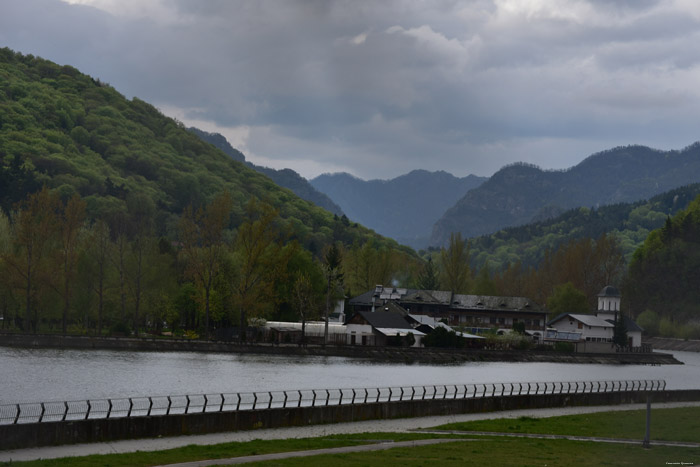 Vue sur Lac Jiblea Veche / Roumanie 