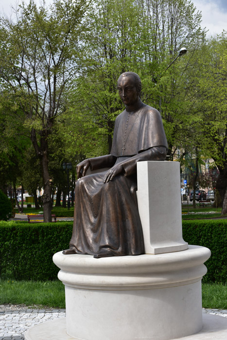 Statue Ham Janos Satu Mare / Romania 