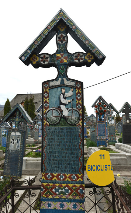 Merry Graveyard (Cimitrul Vesel) Sapanta / Romania 