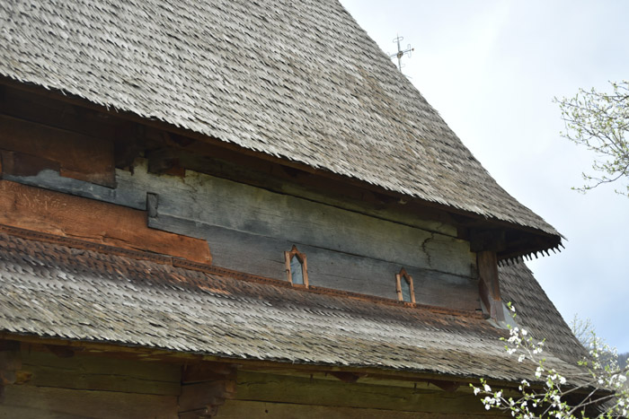 Eglise en bois Prsentation de la Virge dans le Temple Barsana / Roumanie 