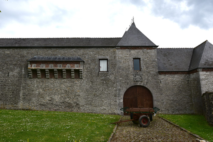 Glimes De Brabant - Tserclaes Castle Farm SAMART in PHILIPPEVILLE / BELGIUM 