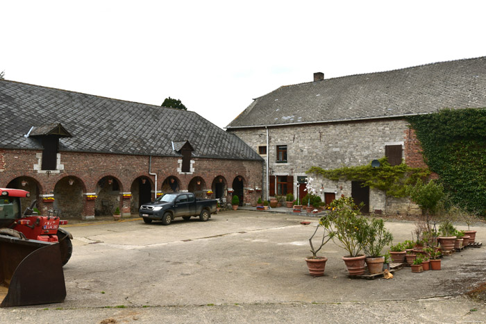 Herenhoeve MORIALME / FLORENNES foto 