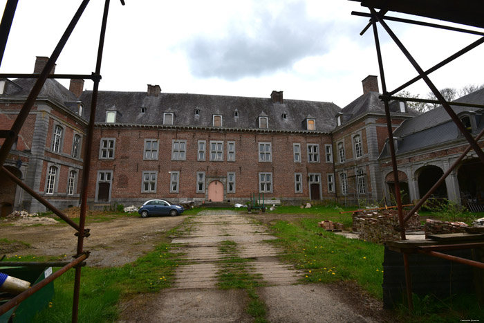 Bryas' Castle (in Morialm) MORIALME in FLORENNES / BELGIUM 