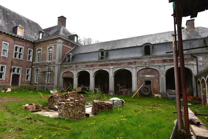 Bryas' Castle (in Morialm) MORIALME in FLORENNES / BELGIUM 