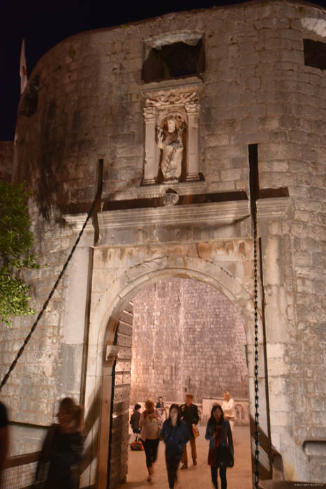 Vrata Pile Gate Dubrovnik in Dubrovnic / CROATIA 