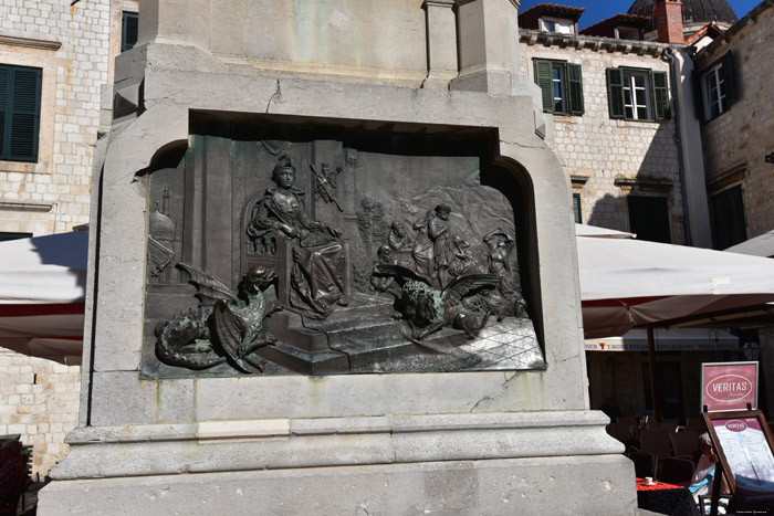 Standbeeld Spomenik Ivanu Gundulicu Dubrovnik in Dubrovnic / KROATI 