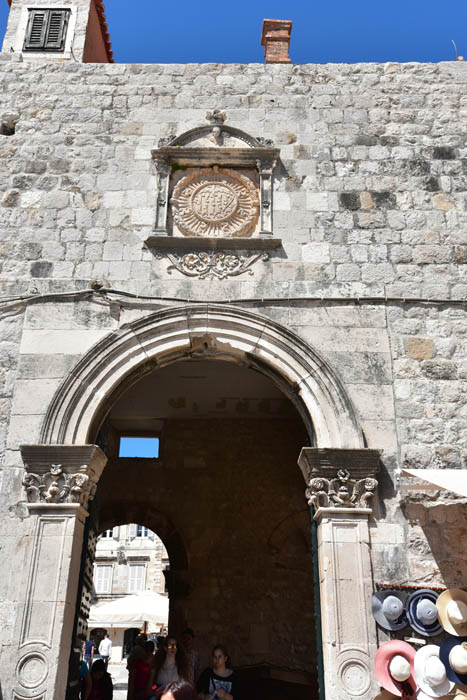 Gate Dubrovnik in Dubrovnic / CROATIA 