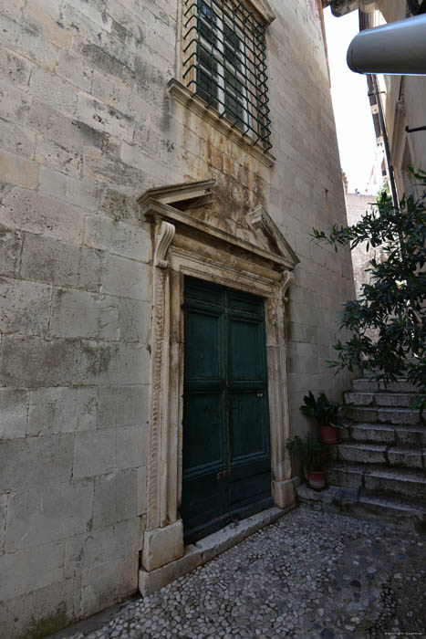 Ruined Church Dubrovnik in Dubrovnic / CROATIA 