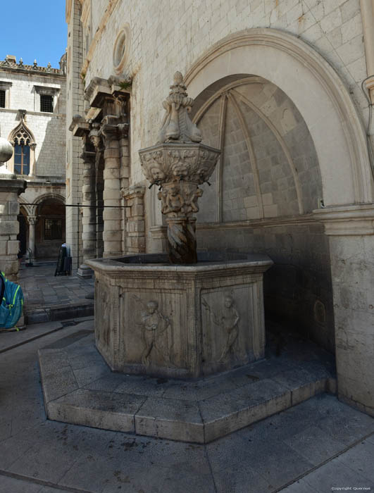 Fountain Dubrovnik in Dubrovnic / CROATIA 