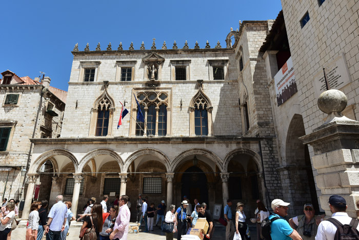 Sponza Palace Dubrovnik in Dubrovnic / CROATIA 