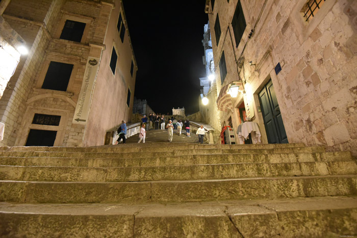 Escalier Jsuites Dubrovnik  Dubrovnic / CROATIE 