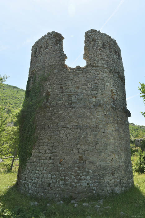 Ruines de Chteau Dillultnnum Fortress Hutovo  Neum / Bosnie-Herzegovina 