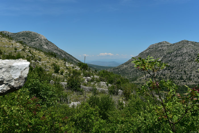 Uitzicht over bergen Hutovo in Neum / Boznie-Herzegovina 