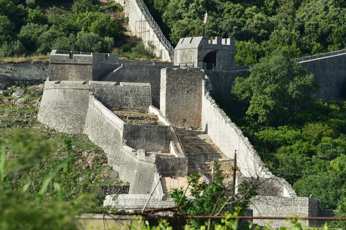 Chteau-Fort Ruines - Enceintes de ville Ston / CROATIE 