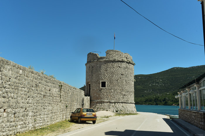 Corner Tower Ston / CROATIA 