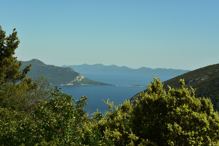 Uitzicht over Baai en Adriatische Zee Pijavicino / KROATI 