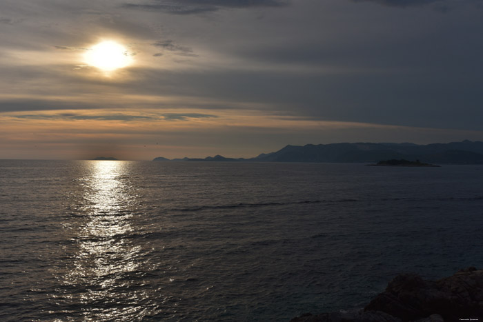 Kustlijn bij Valavond Cavtat / KROATI 