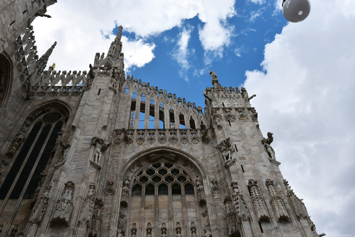 Saint Mary of the Navity Cathedral (Duomo) Milan (Milano) / Italia 