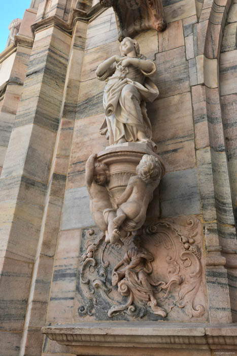 Saint Mary of the Navity Cathedral (Duomo) Milan (Milano) / Italia 