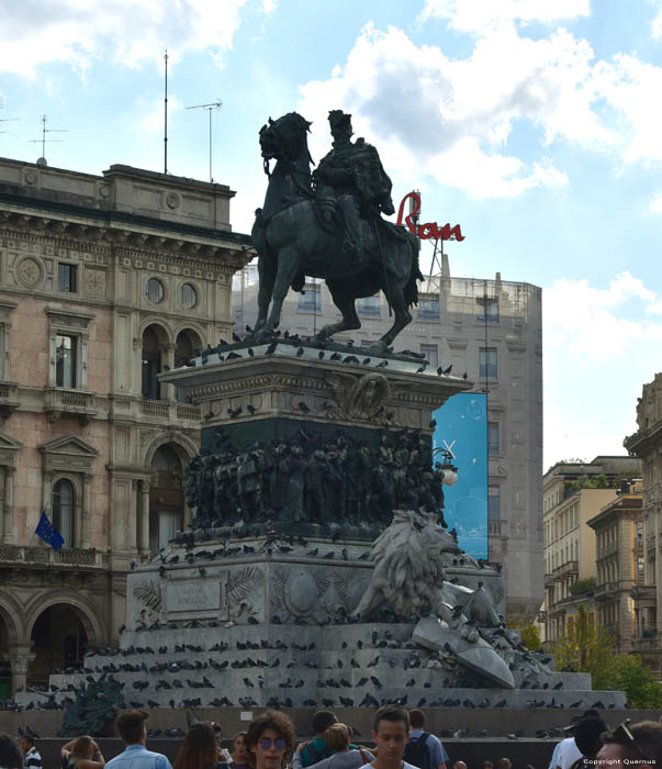 Horserider Statue Victor Emmanuel II (Vittorio Emanuele II) Milan (Milano) / Italia 