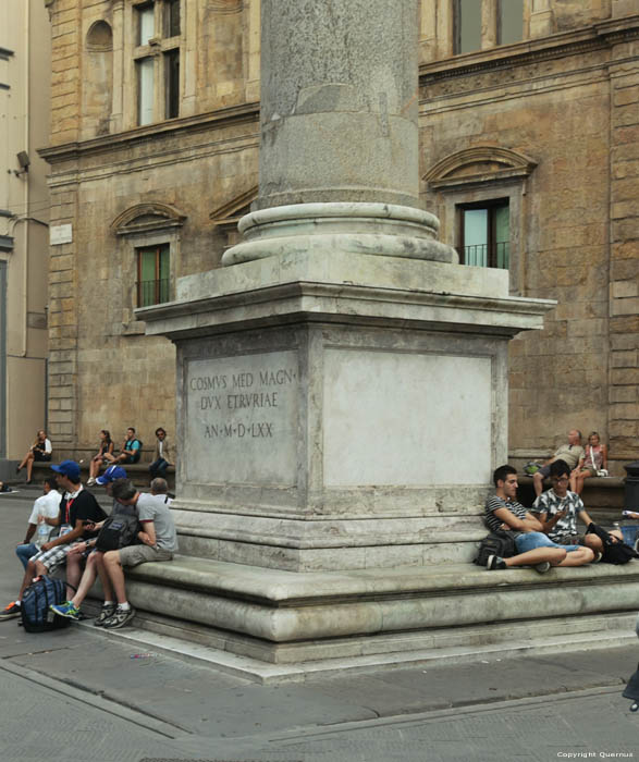 Gustizia Pillar Firenze / Italia 