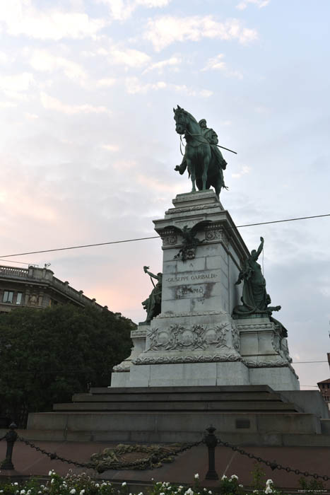 Guiseppe Garibaldi Horseman statue Milan (Milano) / Italia 