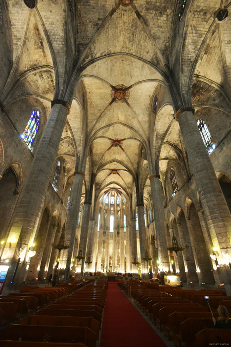 Onze-Lieve-Vrouw-van-de-Zeekerk Barcelona / Spanje 