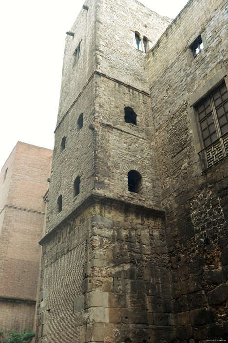 Roman Wall and Defense Towers Barcelona / Spain 