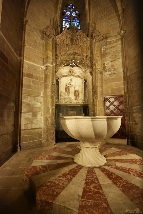 Holy Cross Cathedral (Santa Crou) Barcelona / Spain 